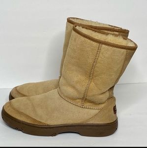 Ugg Boots Ultimate Short Chestnut Brown 100% Genuine Suede Shearling Sheepskin 9